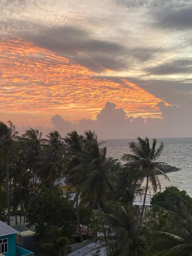Lea Spa Hotel Maafushi Ngoại thất bức ảnh